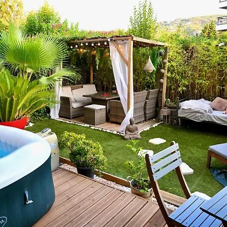 Tres Bel Jardin Et Jacuzzi Appartamento Mandelieu