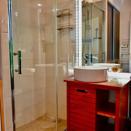 Appartamento Tres Bel Jardin Et Jacuzzi Mandelieu