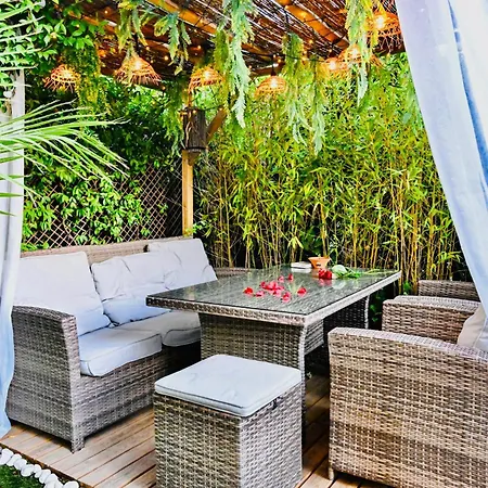 Appartamento Tres Bel Jardin Et Jacuzzi *